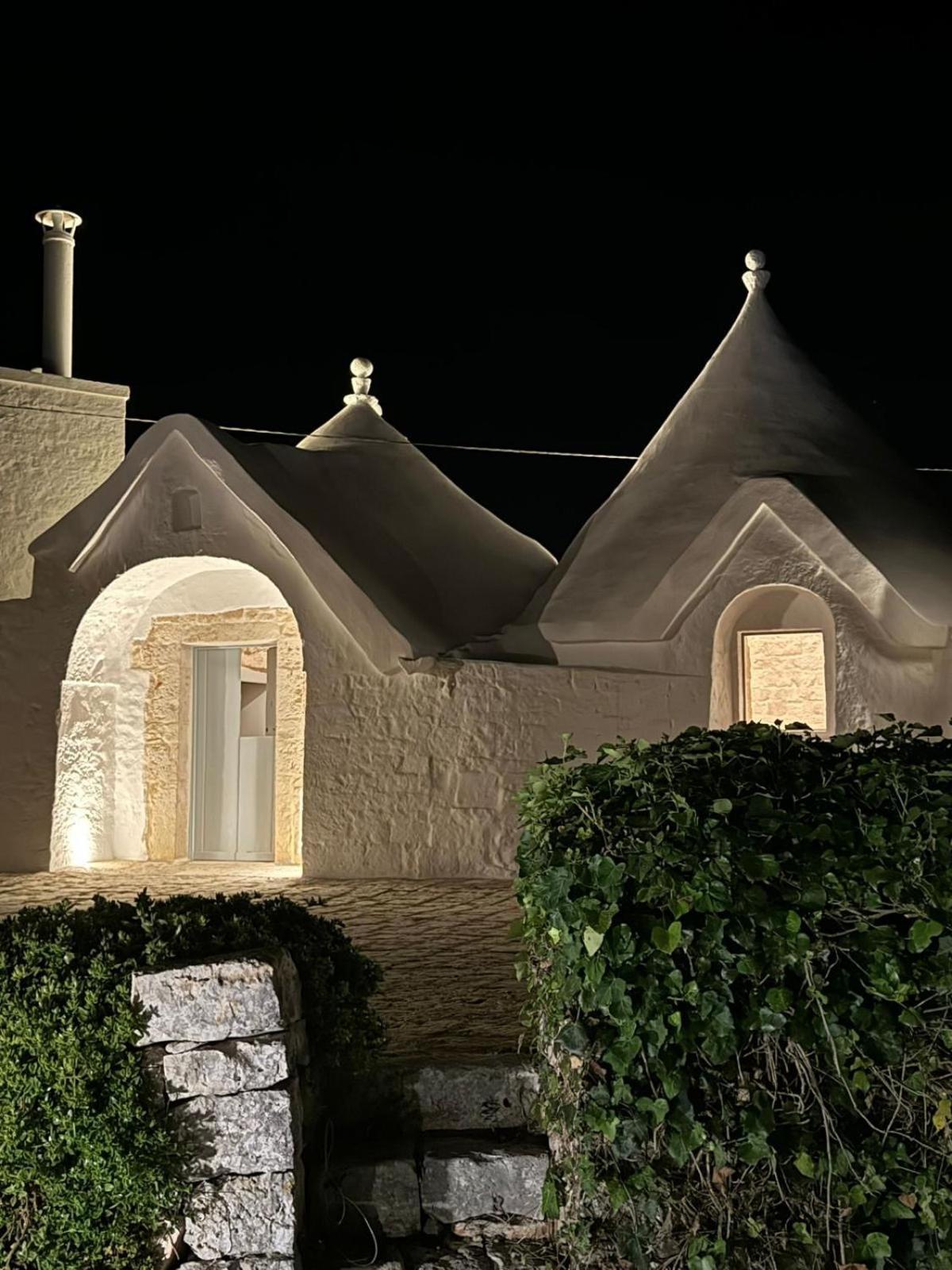 Trulli In Contrada - Monopoli Guest House Eksteriør bilde