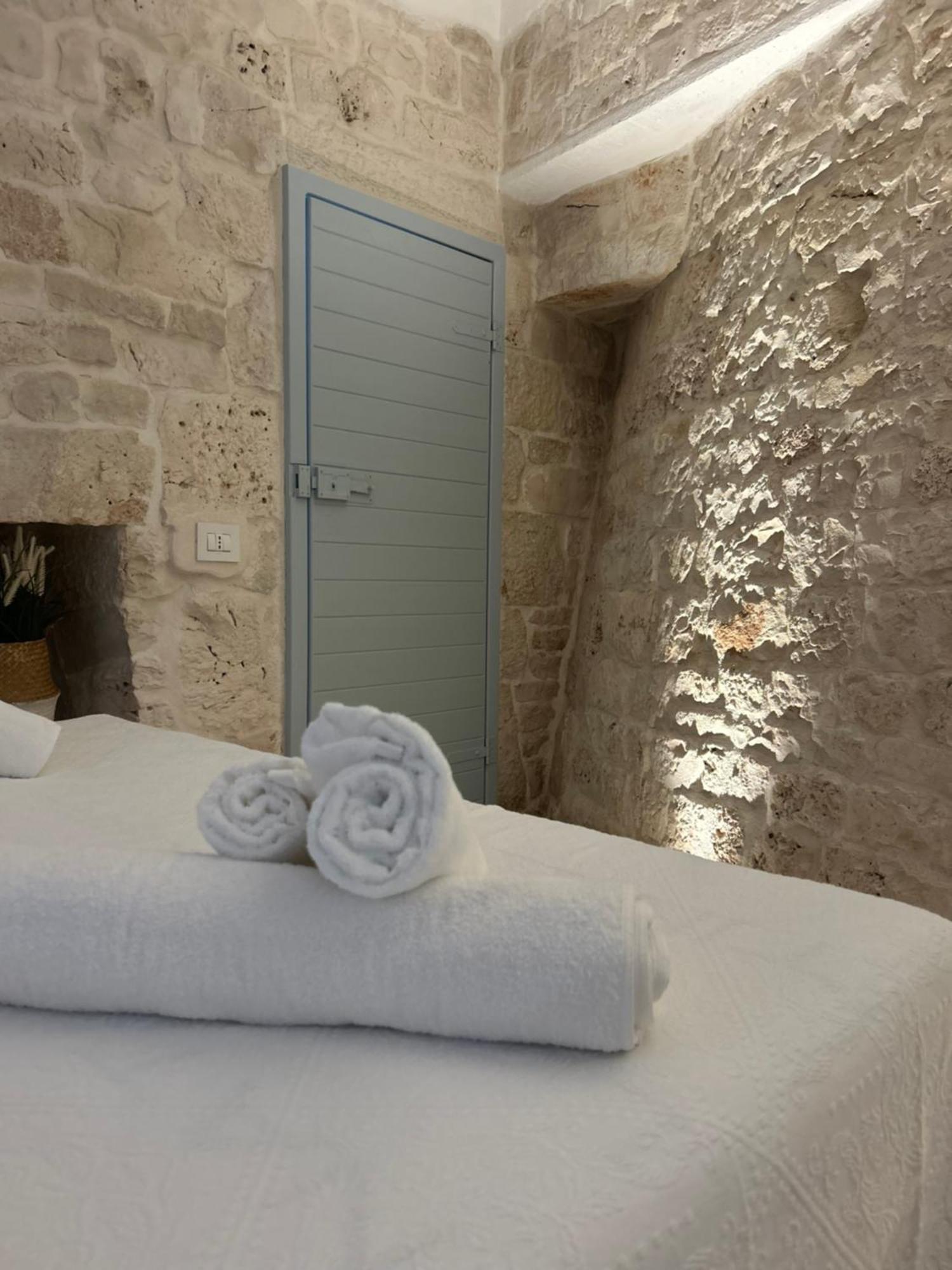 Trulli In Contrada - Monopoli Guest House Eksteriør bilde