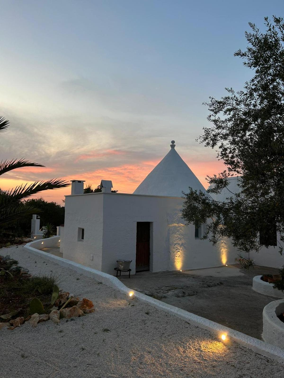 Trulli In Contrada - Monopoli Guest House Eksteriør bilde